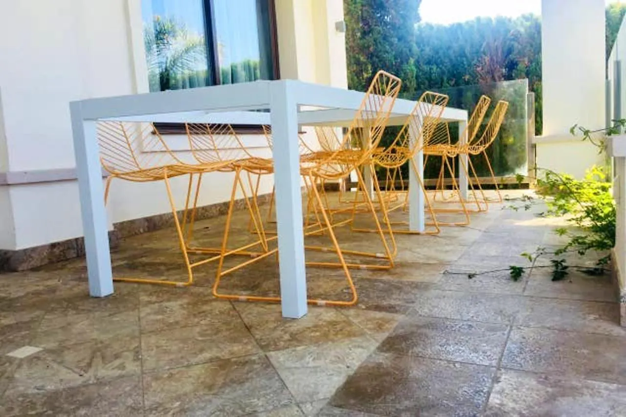 Elegant Villa Marbella + Pool