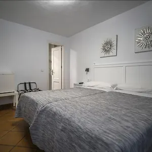  Gasthuis Hostal San Ramon